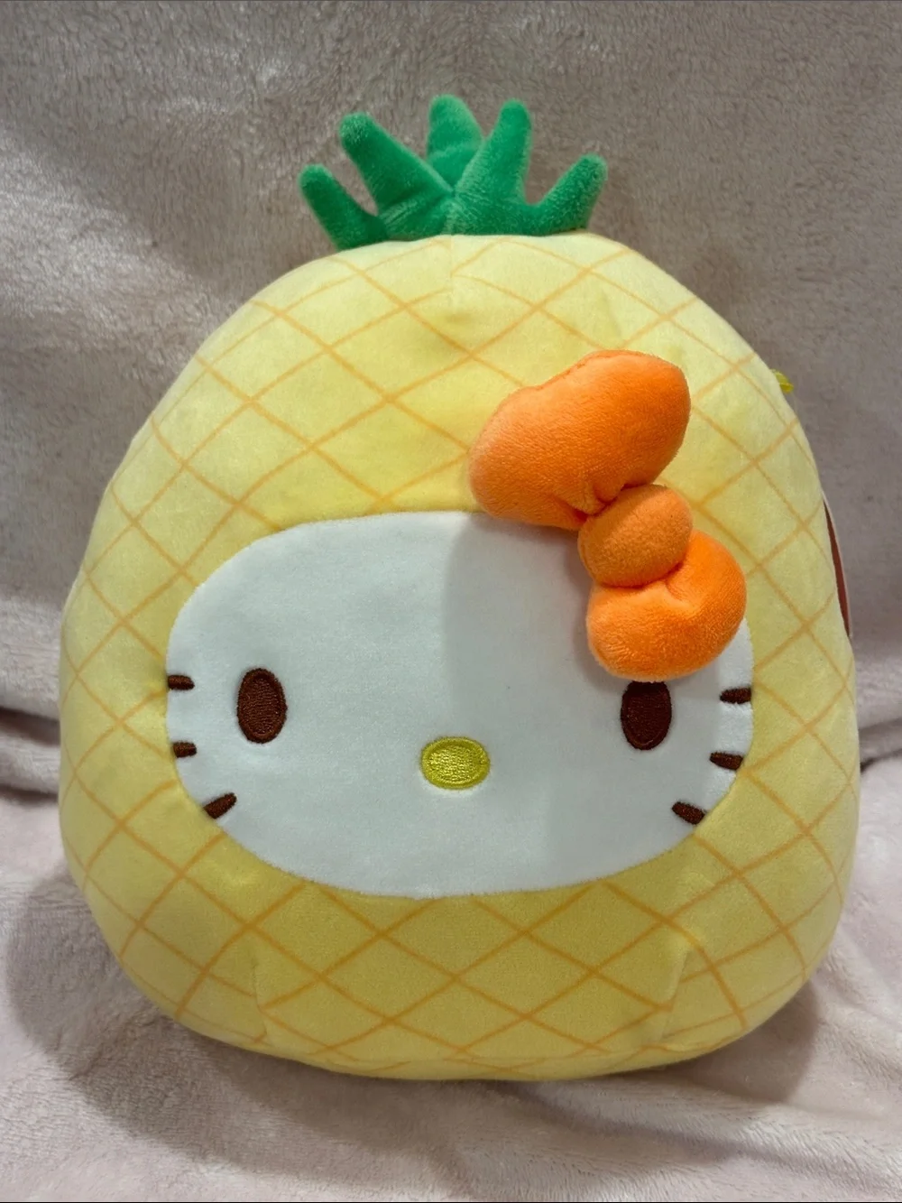 Squishmallow Sanrio Hello Kitty & Tuxedo Sam Plush bundle
